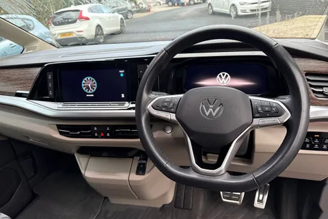 PL72WHR Volkswagen Multivan 1.4 TSI eHybrid Style 5dr DSG Thumbnail #17