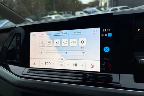 PL72WHR Volkswagen Multivan 1.4 TSI eHybrid Style 5dr DSG Thumbnail #21