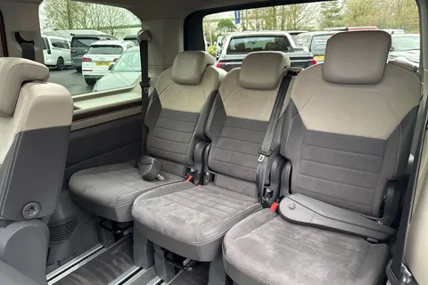 PL72WHR Volkswagen Multivan 1.4 TSI eHybrid Style 5dr DSG Thumbnail #27