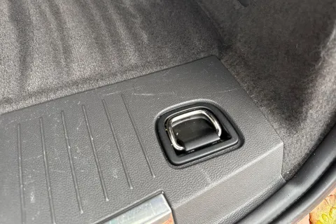 PL72WHR Volkswagen Multivan 1.4 TSI eHybrid Style 5dr DSG Thumbnail #28