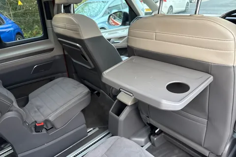 PL72WHR Volkswagen Multivan 1.4 TSI eHybrid Style 5dr DSG Thumbnail #32