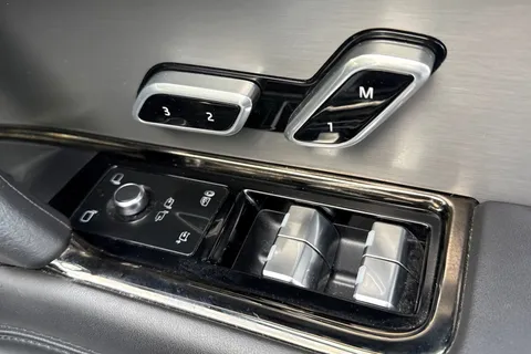 26 of 38 for Land Rover Range Rover Sport 3.0 D300 Dynamic SE 5dr