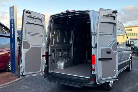 BT75EKG Volkswagen Crafter 2.0 TDI 140PS Commerce Plus High Roof Auto-Twin Slider Thumbnail #40