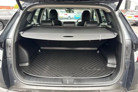 DA73ENW Hyundai Tucson 1.6 h T-GDi Ultimate Auto Euro 6 (s/s) 5dr Thumbnail #11