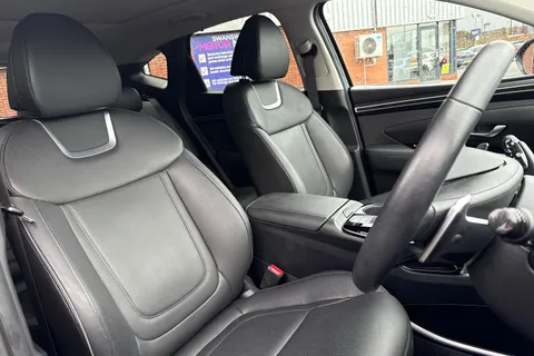 DA73ENW Hyundai Tucson 1.6 h T-GDi Ultimate Auto Euro 6 (s/s) 5dr Thumbnail #22
