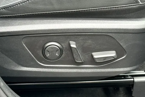 DA73ENW Hyundai Tucson 1.6 h T-GDi Ultimate Auto Euro 6 (s/s) 5dr Thumbnail #30