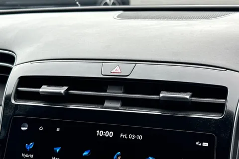 DA73ENW Hyundai Tucson 1.6 h T-GDi Ultimate Auto Euro 6 (s/s) 5dr Thumbnail #41