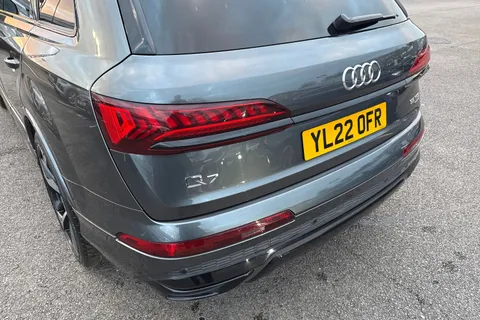 8 of 59 for Audi Q7 Black Edition 55 TFSI quattro 340 PS tiptronic