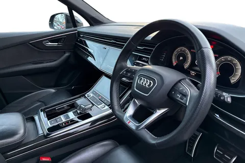 14 of 59 for Audi Q7 Black Edition 55 TFSI quattro 340 PS tiptronic