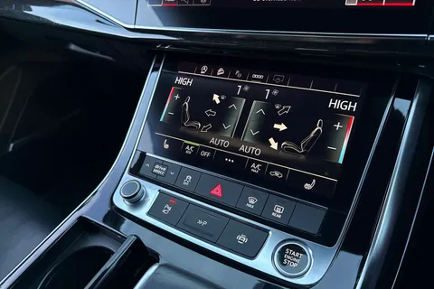 22 of 59 for Audi Q7 Black Edition 55 TFSI quattro 340 PS tiptronic