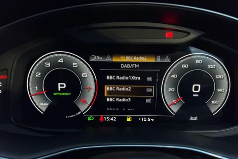 30 of 59 for Audi Q7 Black Edition 55 TFSI quattro 340 PS tiptronic