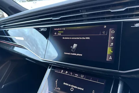 41 of 59 for Audi Q7 Black Edition 55 TFSI quattro 340 PS tiptronic