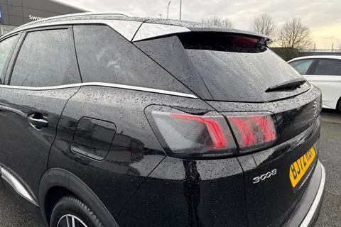 BJ72RBF PEUGEOT 3008 1.6 13.2kWh GT Premium e-EAT Euro 6 (s/s) 5dr Thumbnail #29