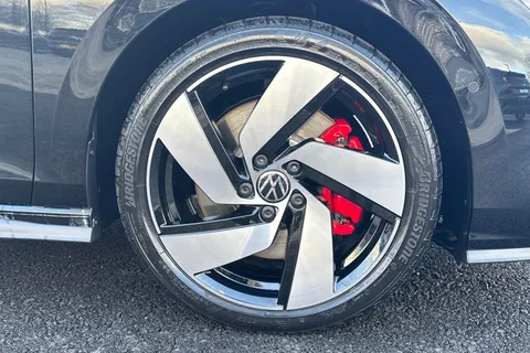 MJ75DVL Volkswagen Golf 2.0 TSI 265 GTI 5dr DSG Thumbnail #11