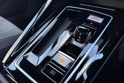 MJ75DVL Volkswagen Golf 2.0 TSI 265 GTI 5dr DSG Thumbnail #37