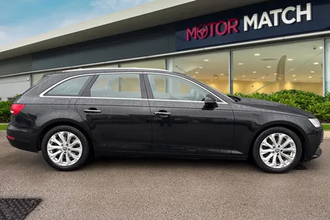 OY67GOJ Audi A4 Avant 2.0 TDI ultra SE Euro 6 (s/s) 5dr Thumbnail #3