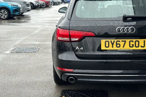 OY67GOJ Audi A4 Avant 2.0 TDI ultra SE Euro 6 (s/s) 5dr Thumbnail #26