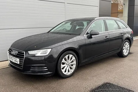 OY67GOJ Audi A4 Avant 2.0 TDI ultra SE Euro 6 (s/s) 5dr Thumbnail #28