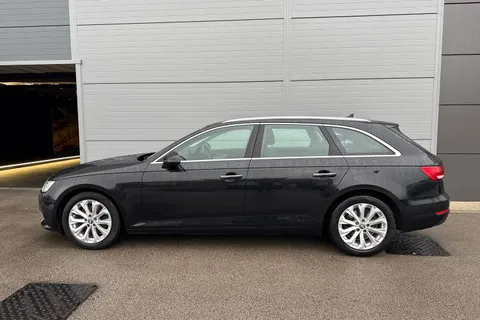 OY67GOJ Audi A4 Avant 2.0 TDI ultra SE Euro 6 (s/s) 5dr Thumbnail #29