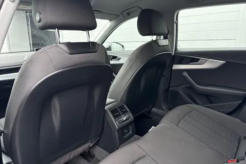 OY67GOJ Audi A4 Avant 2.0 TDI ultra SE Euro 6 (s/s) 5dr Thumbnail #31