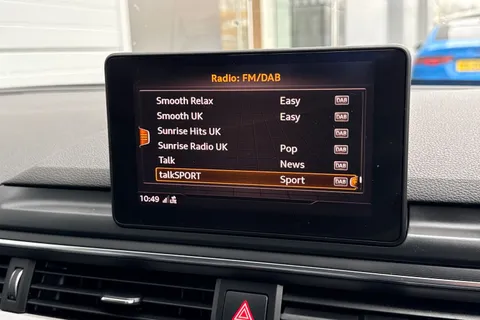 OY67GOJ Audi A4 Avant 2.0 TDI ultra SE Euro 6 (s/s) 5dr Thumbnail #47