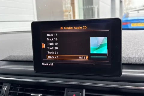 OY67GOJ Audi A4 Avant 2.0 TDI ultra SE Euro 6 (s/s) 5dr Thumbnail #48