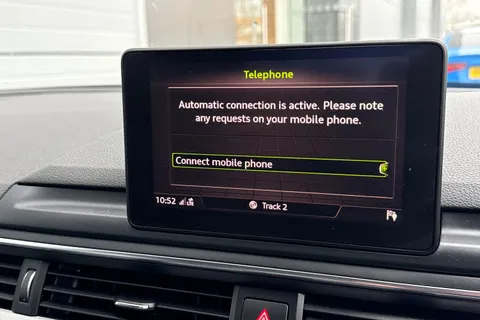 OY67GOJ Audi A4 Avant 2.0 TDI ultra SE Euro 6 (s/s) 5dr Thumbnail #49