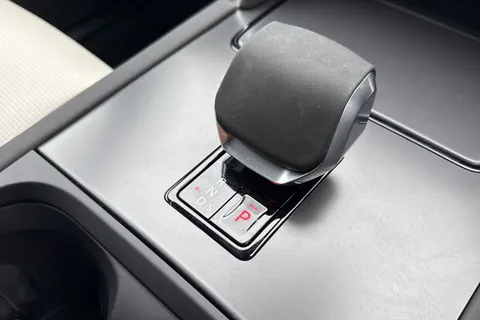 KO74MLU Land Rover Discovery Sport 2.0 D200 Dynamic HSE 5dr Auto [7 Seat] Thumbnail #13