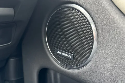 KO74MLU Land Rover Discovery Sport 2.0 D200 Dynamic HSE 5dr Auto [7 Seat] Thumbnail #24