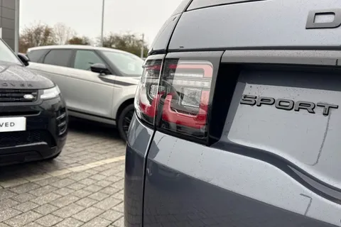 KO74MLU Land Rover Discovery Sport 2.0 D200 Dynamic HSE 5dr Auto [7 Seat] Thumbnail #26