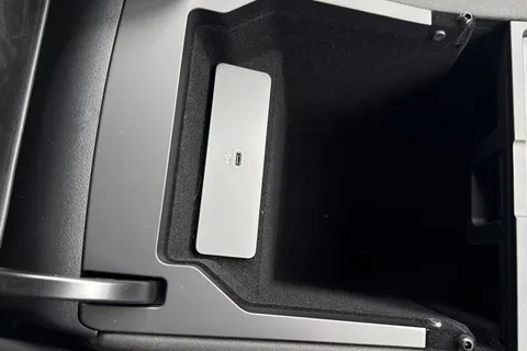 KO74MLU Land Rover Discovery Sport 2.0 D200 Dynamic HSE 5dr Auto [7 Seat] Thumbnail #47