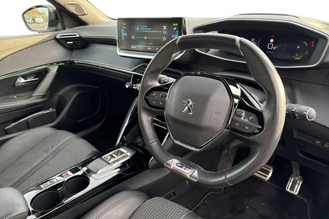 SD72WJL PEUGEOT e-2008 50kWh GT Auto 5dr (7kW Charger) Thumbnail #13