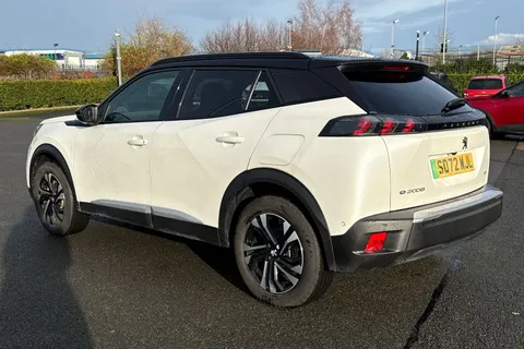 SD72WJL PEUGEOT e-2008 50kWh GT Auto 5dr (7kW Charger) Thumbnail #28