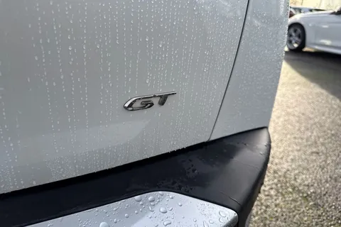 SD72WJL PEUGEOT e-2008 50kWh GT Auto 5dr (7kW Charger) Thumbnail #32