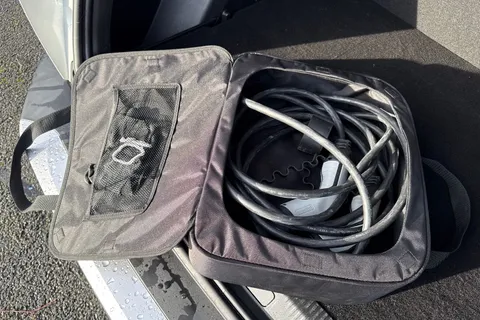 SD72WJL PEUGEOT e-2008 50kWh GT Auto 5dr (7kW Charger) Thumbnail #37