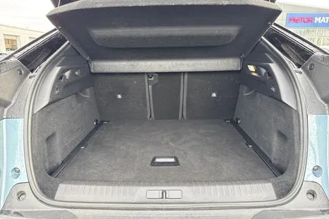 KO74ZZM PEUGEOT 3008 1.2 HYBRID GT e-DSC6 Euro 6 (s/s) 5dr Thumbnail #6