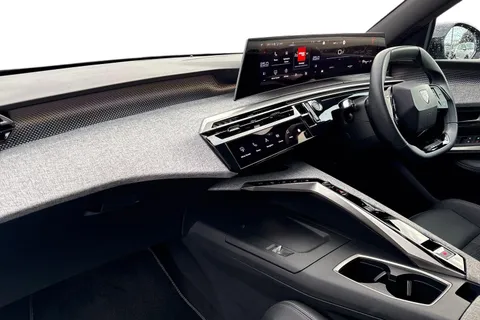 KO74ZZM PEUGEOT 3008 1.2 HYBRID GT e-DSC6 Euro 6 (s/s) 5dr Thumbnail #14