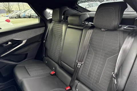 KO74ZZM PEUGEOT 3008 1.2 HYBRID GT e-DSC6 Euro 6 (s/s) 5dr Thumbnail #18