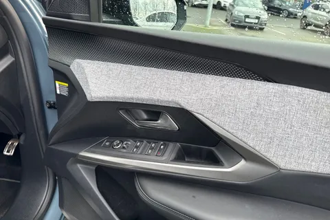 KO74ZZM PEUGEOT 3008 1.2 HYBRID GT e-DSC6 Euro 6 (s/s) 5dr Thumbnail #20