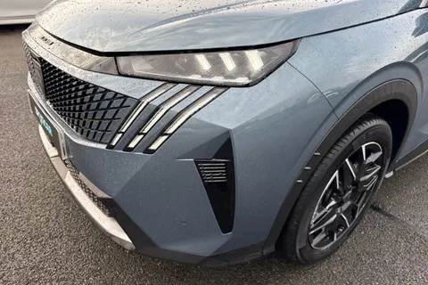 KO74ZZM PEUGEOT 3008 1.2 HYBRID GT e-DSC6 Euro 6 (s/s) 5dr Thumbnail #25