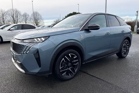 KO74ZZM PEUGEOT 3008 1.2 HYBRID GT e-DSC6 Euro 6 (s/s) 5dr Thumbnail #26