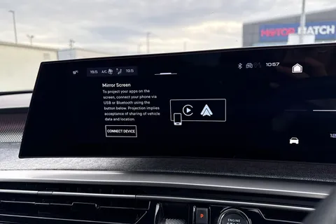 KO74ZZM PEUGEOT 3008 1.2 HYBRID GT e-DSC6 Euro 6 (s/s) 5dr Thumbnail #47