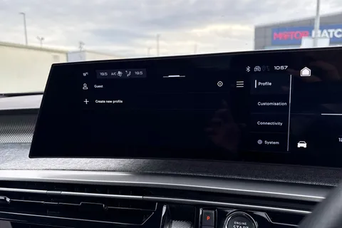 KO74ZZM PEUGEOT 3008 1.2 HYBRID GT e-DSC6 Euro 6 (s/s) 5dr Thumbnail #51