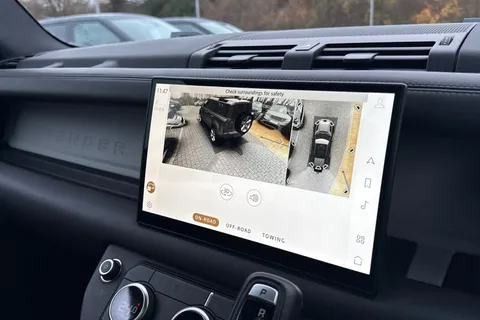 KS24BZO Land Rover Defender 110 2.0 P400e X-Dynamic HSE 5dr Thumbnail #13