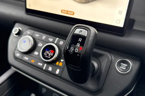 KS24BZO Land Rover Defender 110 2.0 P400e X-Dynamic HSE 5dr Thumbnail #14