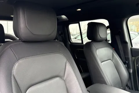 KS24BZO Land Rover Defender 110 2.0 P400e X-Dynamic HSE 5dr Thumbnail #22