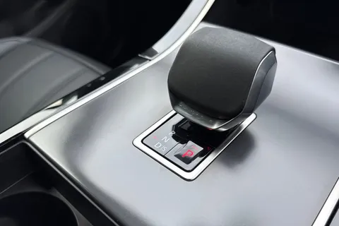 KW74YXH Land Rover Range Rover Evoque 2.0 D200 Dynamic HSE 5dr Thumbnail #14