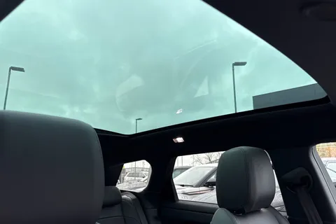 KW74YXH Land Rover Range Rover Evoque 2.0 D200 Dynamic HSE 5dr Thumbnail #32