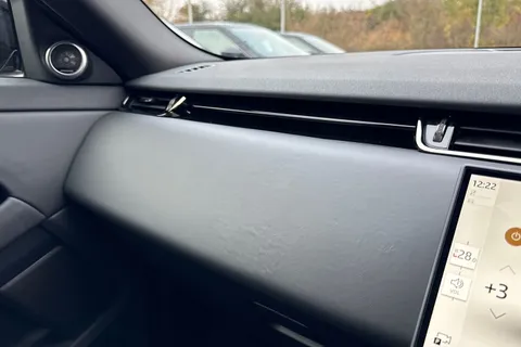 KW74YXH Land Rover Range Rover Evoque 2.0 D200 Dynamic HSE 5dr Thumbnail #49