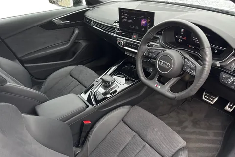 GK24CXH Audi A4 Black Edition 35 TFSI  150 PS S tronic Thumbnail #8